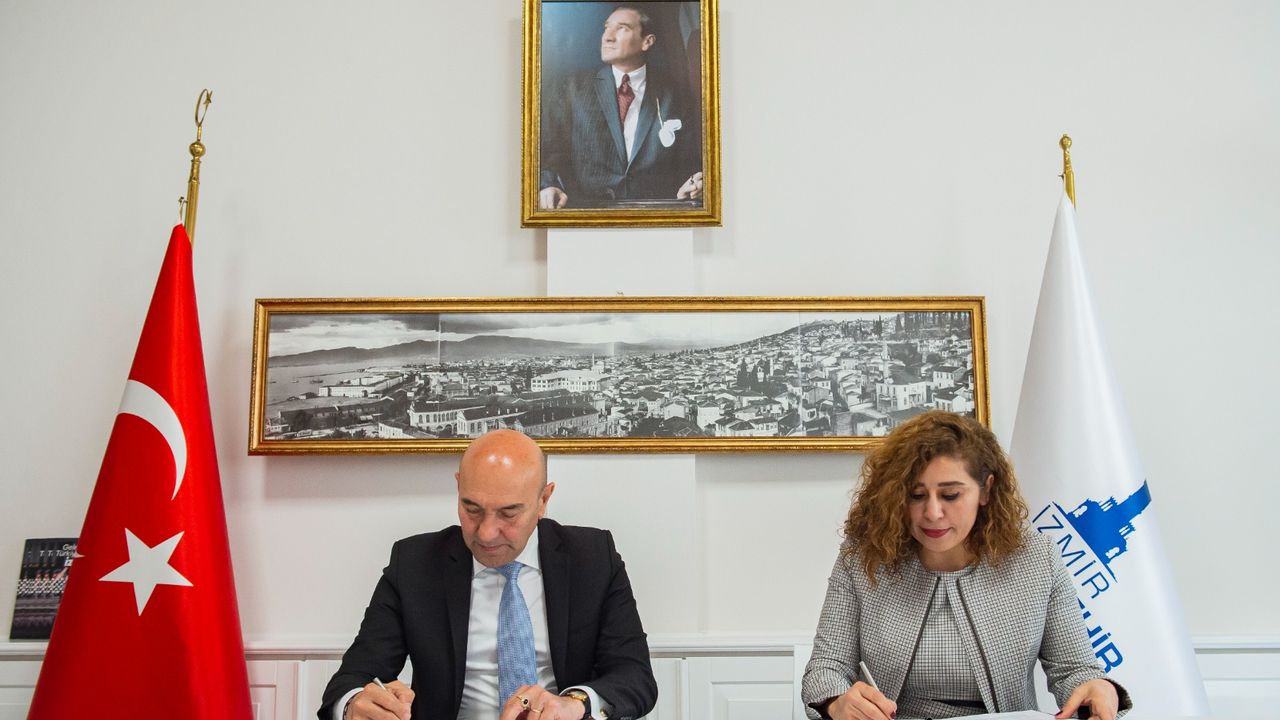 İzmir'de ücretsiz yapı ön incelemesi için protokol imzalandı