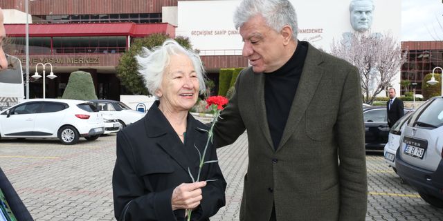 BAŞKAN ENGİN’DEN BİLGE ÇINARLARA ZİYARET