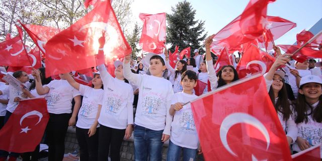 ÇANKAYA'DA 23 NİSAN KUTLAMALARI