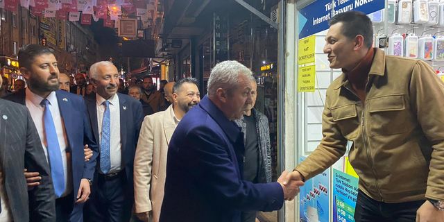 İYİ PARTİ'DEN ESNAF ZİYARETİ