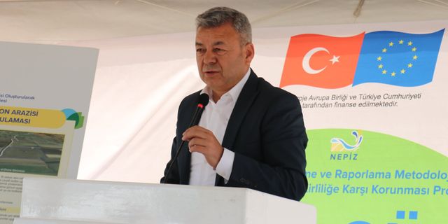 ÇİFTÇİLERE NİTRAT KİRLİLİĞİNİN TARIMA VE ÇEVREYE ETKİLERİ ANLATILDI