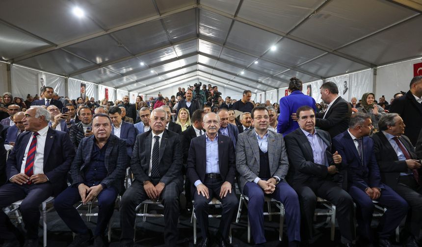 CHP GENEL BAŞKANI VE CUMHURBAŞKANI ADAYI KEMAL KILIÇDAROĞLU, GAZİANTEP’TE "MİLLET BULUŞMASI"NDA KONUŞTU