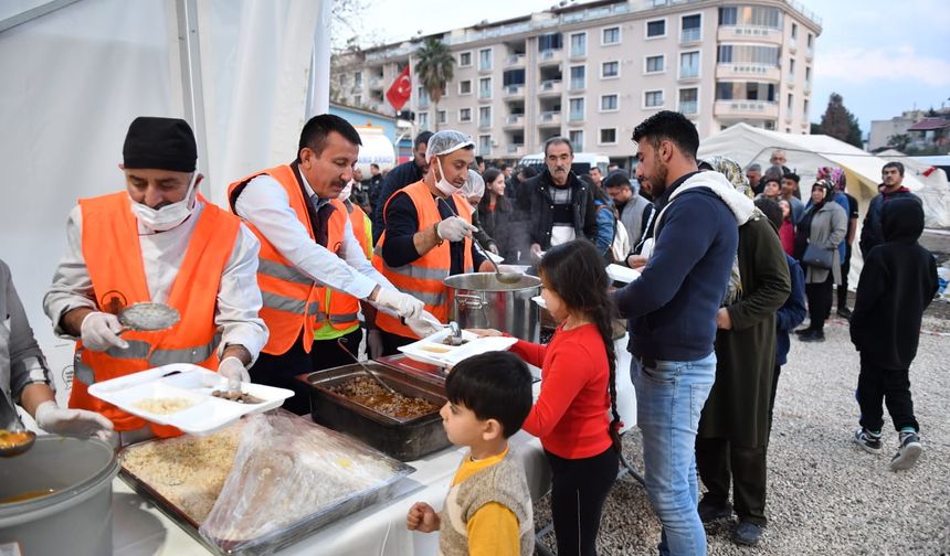 İLK İFTAR OSMANİYE’DE