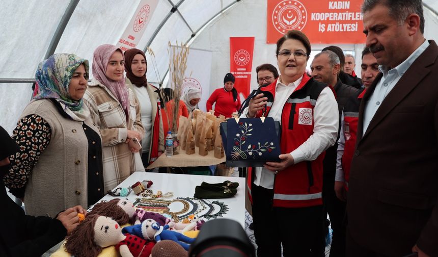 Bakanlık, Depremzede Kadınlar İçin İş Atölyeleri Kuruyor