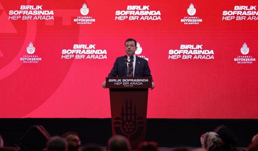 3000 KİŞİLİK ‘BİRLİK SOFRASI’NDA KONUŞTU