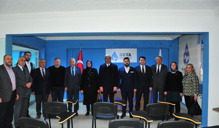 İYİ Parti’den Deva Partisine Ziyaret