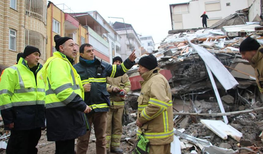 BAŞKAN SAYGILI'DAN DEPREMZEDE AÇIKLAMASI